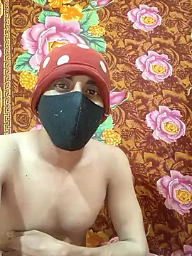 Seducing couple online show from 05/10/26, 06:21