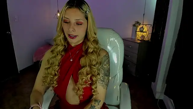 Jennaa Cooper online show from 10/08/25, 07:58