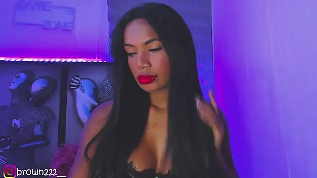  naomibrown  online show from 11/17/25, 02:26