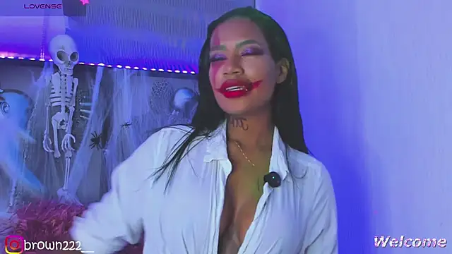  naomibrown  online show from 10/24/25, 01:48