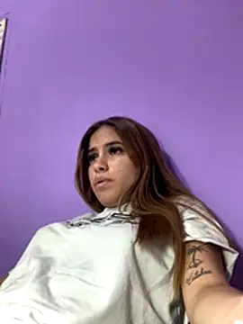 MiiluRosse online show from 11/18/25, 11:15