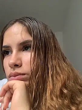 MiiluRosse online show from 11/14/25, 06:11