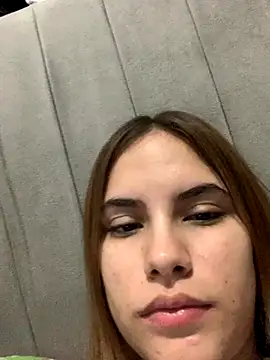 MiiluRosse online show from 11/16/25, 02:16