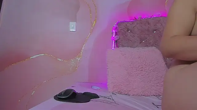 violet taylor  online show from 01/09/26, 02:29