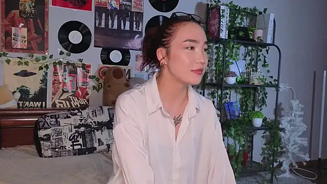 OdetteBiddy online show from 11/08/25, 08:34