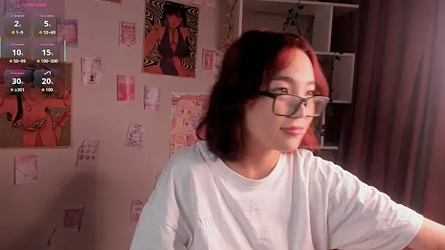 Snapshot of OdetteBiddy chatting on 09/11/25, 09:26 OdetteBiddy online show from 09/11/25, 09:26