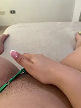 Briana Hottt online show from 10/24/25, 03:22