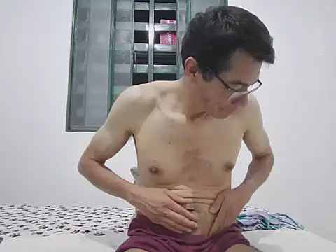 skinnylatino51 online show from 10/09/25, 12:11