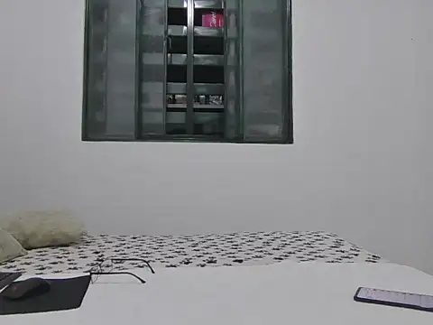 skinnylatino51 online show from 10/10/25, 12:00