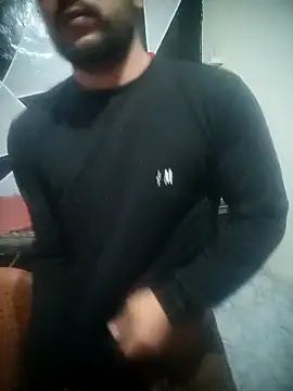 Kartikkartik8595 online show from 01/31/26, 09:57