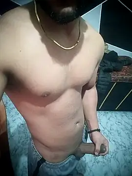 Kartikkartik8595 online show from 02/21/26, 08:22