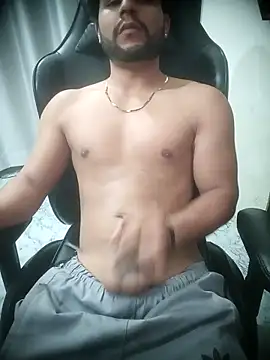 Kartikkartik8595 online show from 04/11/26, 08:34