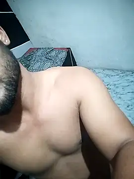 Kartikkartik8595 online show from 11/09/25, 08:02