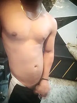 Kartikkartik8595 online show from 03/15/26, 09:27