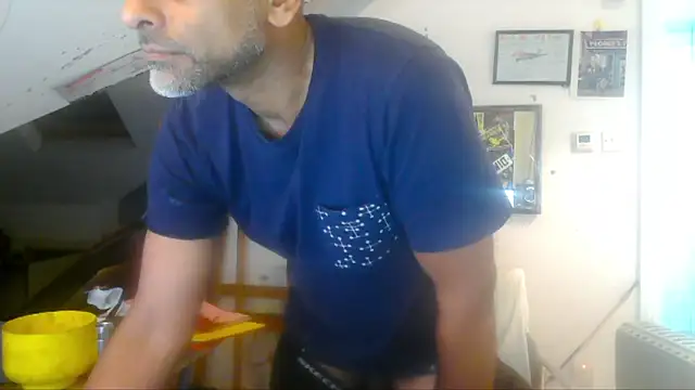 mista sista fista online show from 04/15/26, 11:16