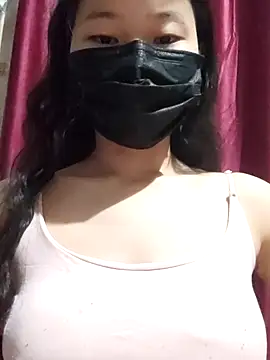 sia 143 online show from 12/04/25, 12:48