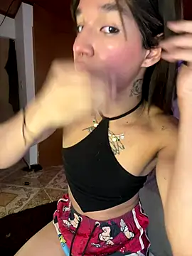 terra sunligth online show from 11/14/25, 08:45