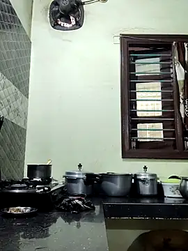 papukurty online show from 11/10/25, 03:11