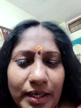 Snapshot of papukurty chatting on 04/27/26, 08:23 papukurty online show from 04/27/26, 08:23