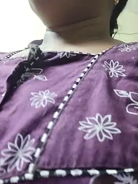 Snapshot of papukurty chatting on 06/09/26, 01:56 papukurty online show from 06/09/26, 01:56
