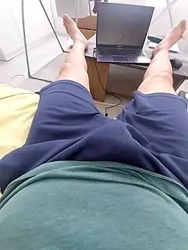 gelgelgel 17 online show from 04/12/26, 09:23