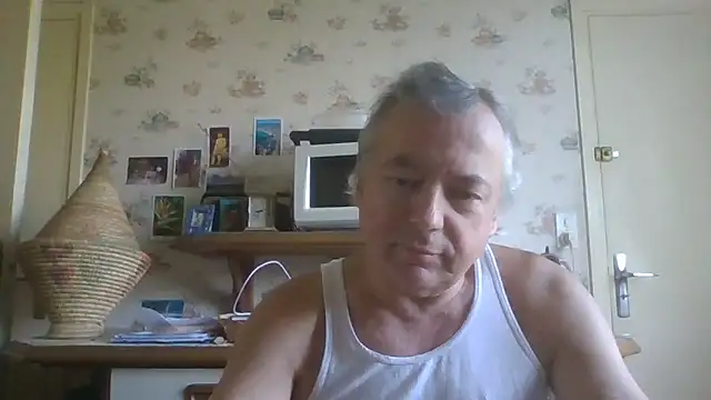 Snapshot of gegevincent chatting on 06/15/26, 07:41 gegevincent online show from 06/15/26, 07:41