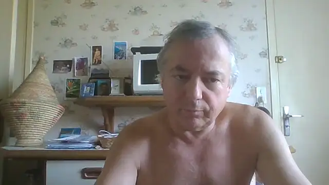 Snapshot of gegevincent chatting on 06/19/26, 09:26 gegevincent online show from 06/19/26, 09:26