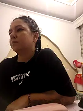 Abbyjoness21 online show from 11/08/25, 10:35