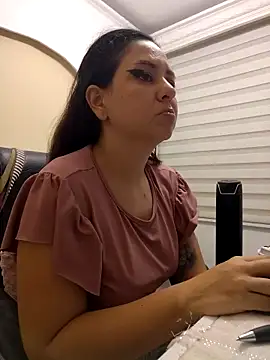 Abbyjoness21 online show from 10/27/25, 10:11