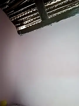 umairahaasan 1 online show from 10/29/25, 10:03