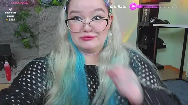  CandyM1lky  online show from 11/10/25, 07:24