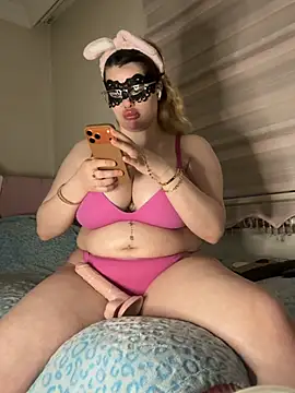 aydabella7777 online show from 03/21/26, 07:51