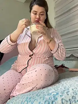 aydabella7777 online show from 03/24/26, 07:36