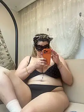 aydabella7777 online show from 02/21/26, 11:40