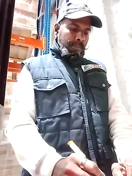 frenchblackc31 online show from 10/29/25, 10:14