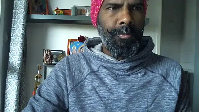 frenchblackc31 online show from 12/20/25, 09:12