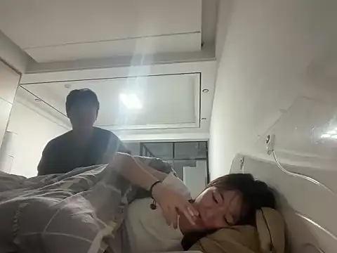 qingchungirl online show from 10/27/25, 11:11