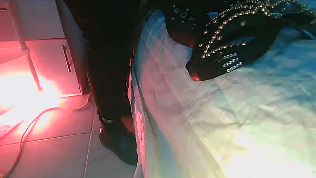 SatiroyNinfa online show from 04/05/26, 09:32