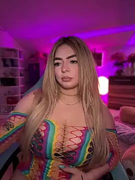 OriannaFox online show from 03/20/26, 05:36