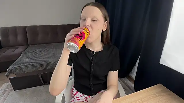 vertul1ana online show from 04/18/26, 12:18