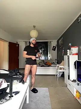 1Richrichard1 online show from 05/03/26, 10:31