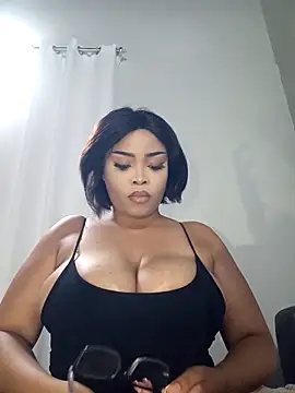 MadamPinky online show from 02/03/26, 08:03