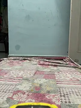 superloundiya online show from 10/18/25, 07:05