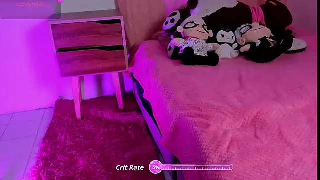 Alanaloiiss  online show from 10/31/25, 03:03