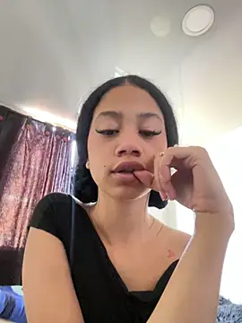 jadee8 online show from 02/04/26, 05:08