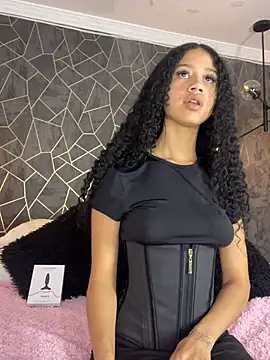 jadee8 online show from 06/06/26, 04:12