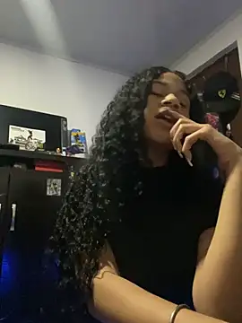 jadee8 online show from 04/10/26, 02:18