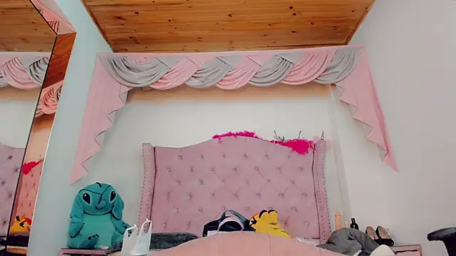  Abby white  online show from 10/24/25, 10:09