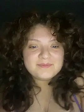 Snapshot of Solangerulo_ chatting on 02/06/26, 07:04 Solangerulo online show from 02/06/26, 07:04