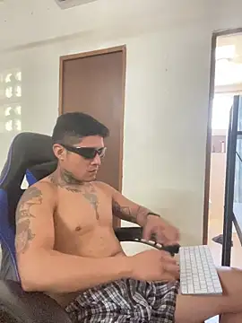 siilvestremx online show from 10/28/25, 06:51